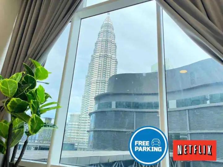 Sky Suites KLCC by PNUT — отель в Куала-Лумпуре, Малайзия