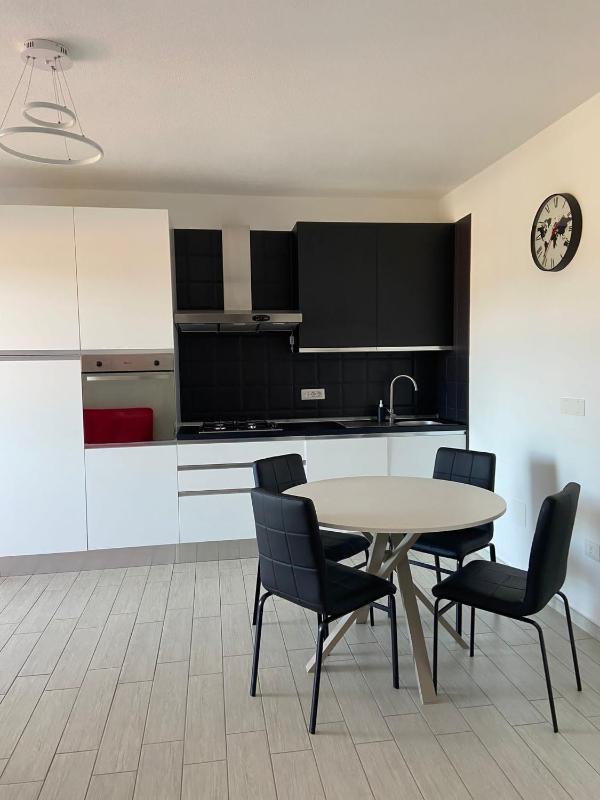 Medrano Modern Apartment a Olbia - Elegante con vista montagne