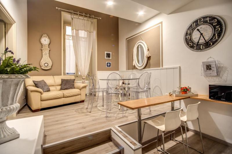 Trevi Miracle Suite — отель с удобным расположением в Риме