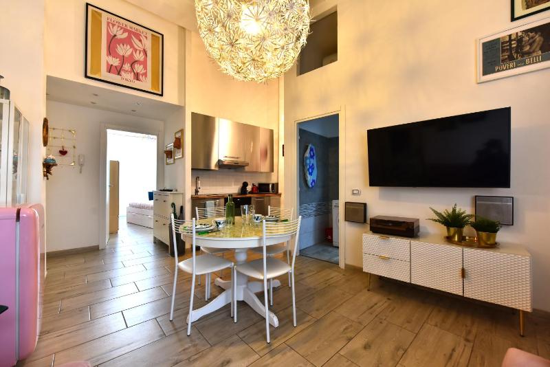CaseOspitali - Casa Milangeles, bilocale in stile pop e vintage x2 — отзывы гостей и цены