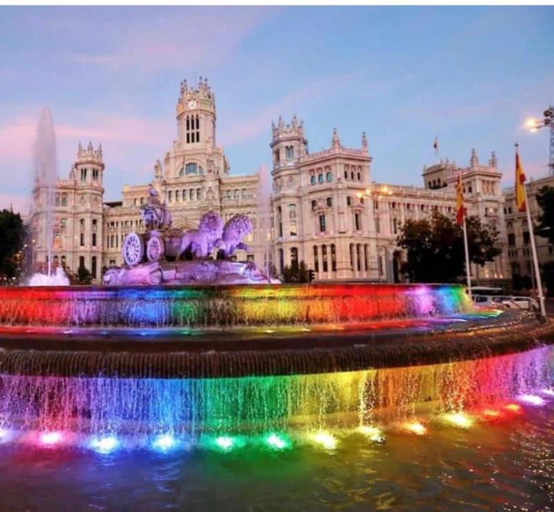De madrid a la luna — отель с удобствами в Мадриде