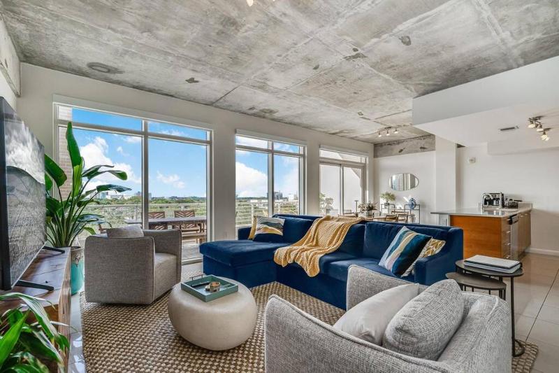 Midtown Miami Wynwood 2-Story Condo - Vice City — отзывы гостей и цены
