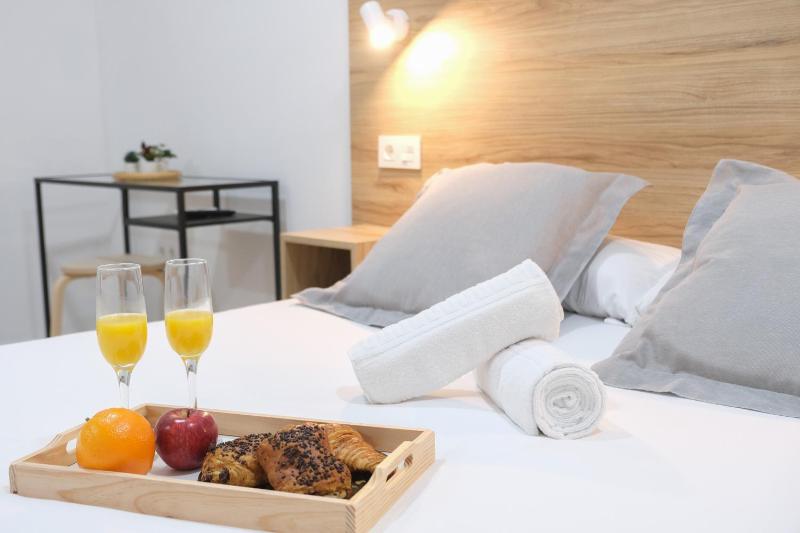 Urban Rooms Alicante — отель с удобствами в Аликанте
