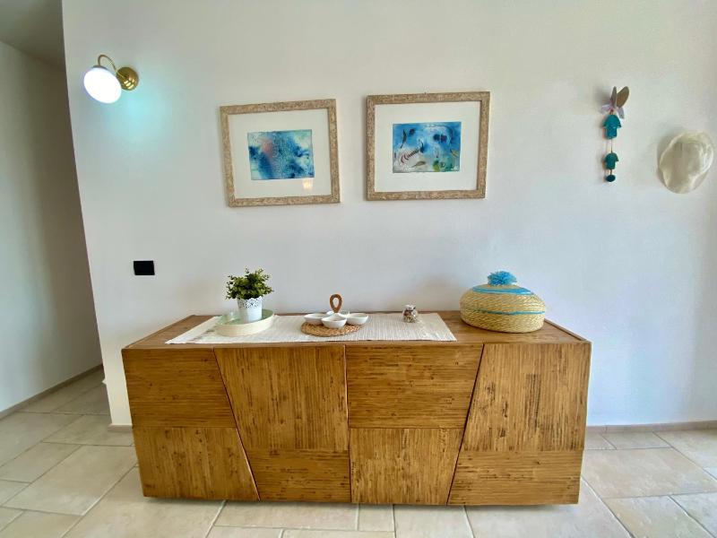 Jennas - Blue ad Àrbatax - Spazioso Appartamento Vista Mare