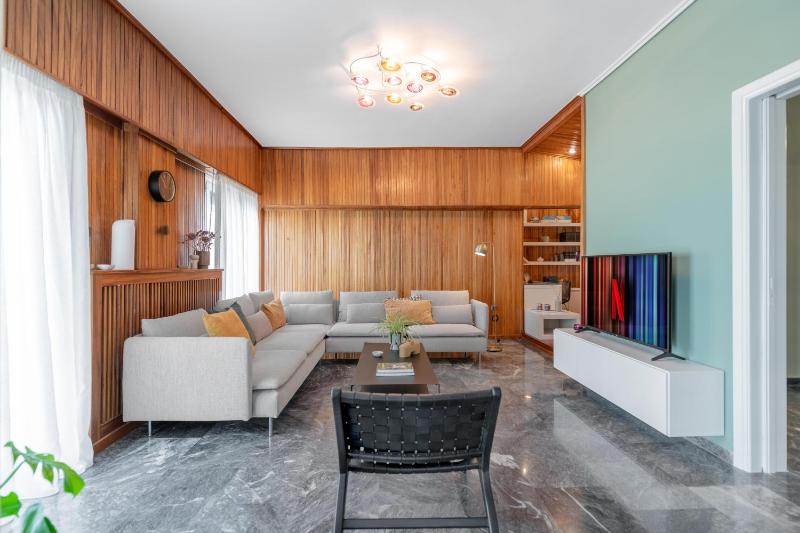 Foothills of Acropolis-Thissio 3 bdrm apartment — отзывы гостей и цены