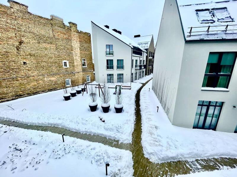 Newly furnished studio in Old Town — забронировать отель в Вильнюсе