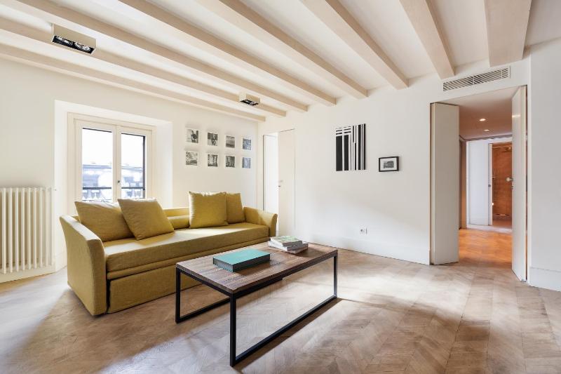 Цены на Brera Apartments in Moscova в Милане