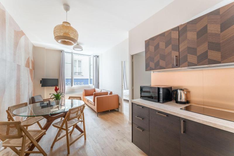 Luxury home in heart of PARIS!Opera/Eurostar 4pers — отель в Париже, Франция