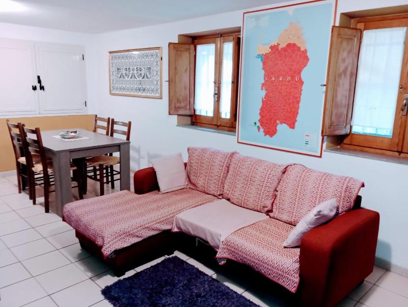 Casa Vacanze JANAS a Ruinas - Esclusiva villa con piscina