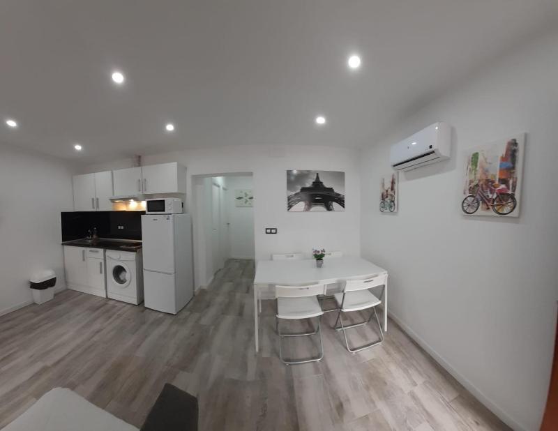 Perla de Madrid Apartment — комфортный отель в Мадриде