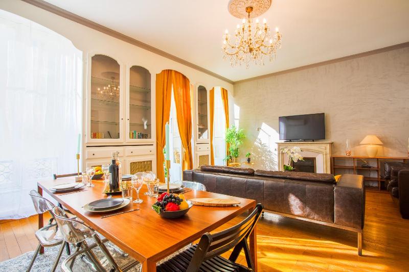 L'OFFENBACH AP4268 By Riviera Holiday Homes — отель в Николь, Франция