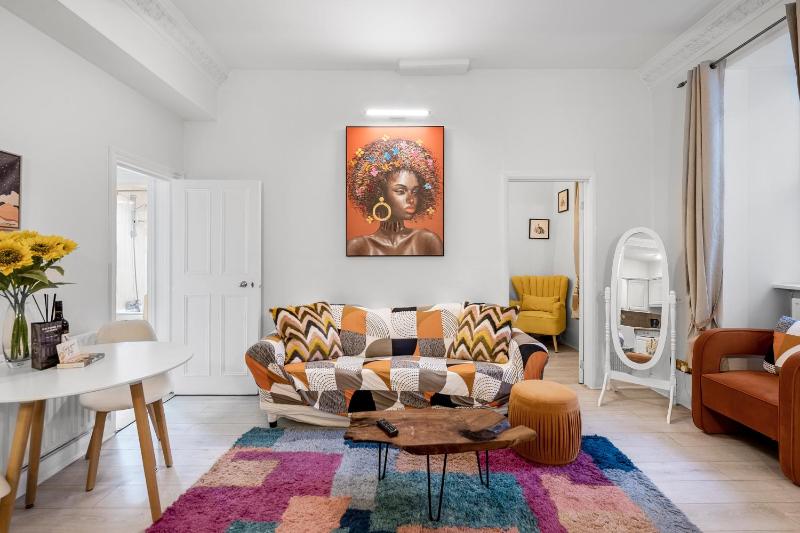 Hyde Park fabulous apartment — забронировать отель в Лондоне