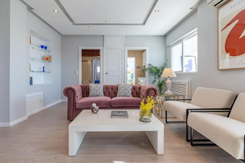 Apartamento con terraza en Barrio de Salamanca — отель с удобствами в Мадриде