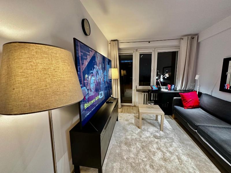 DECOR 3 metro fast WiFi 1Gbs 80'TV HBO Disney AppleTV — отзывы гостей и цены