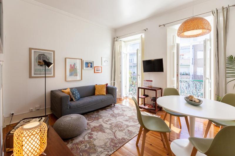 FLH The Poet Apartment near Saldanha — отель в Лиссабоне, Португалия