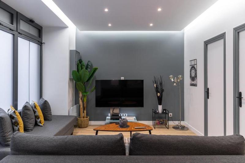 HSH Batignolles Sauffroy Charming Apartment 8P — комфортный отель в Париже
