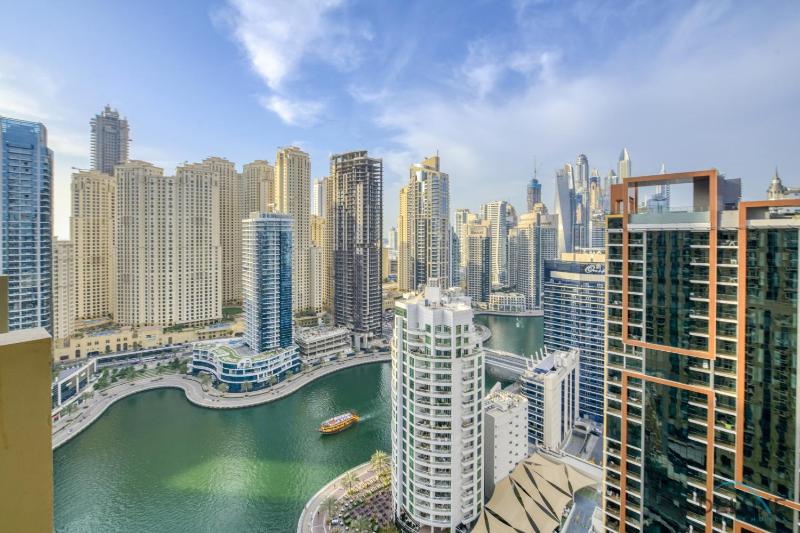 Regal Studio at The Address Residences Dubai Marina by Deluxe Holiday Homes — забронировать отель в Дубае