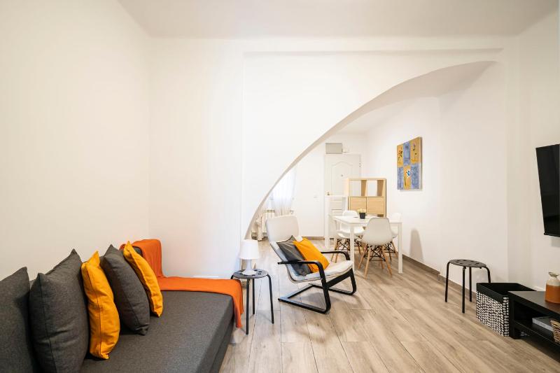 For You Rentals TEMPORAL Nice Chalet 3 Heights Linear City MIS57 — отель с удобным расположением в Мадриде