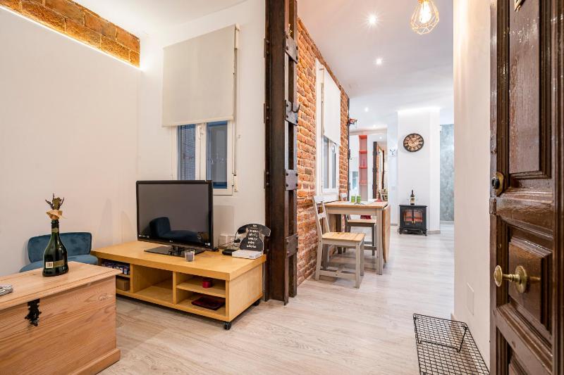 For You Rentals COZY APARTMENT TEMPORAL IN BARRIO SALAMANCA JOG48 — забронировать отель в Мадриде