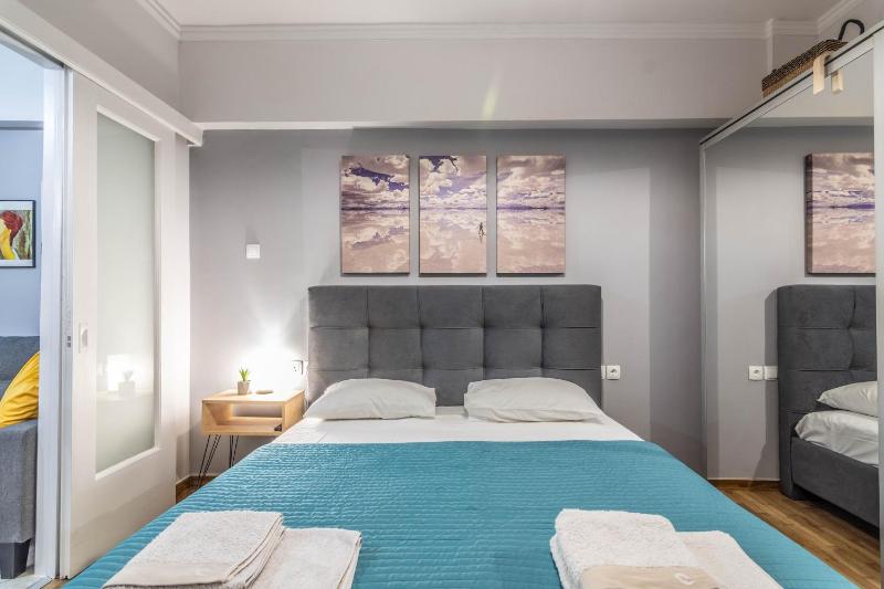 FAV central flat in Athens — отель с удобным расположением в Афины