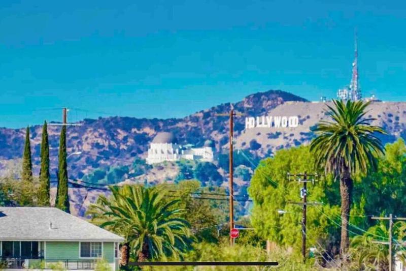 Hillside Silverlake - Echo Park and Free Parking — забронировать отель в Лос-Анджелесе
