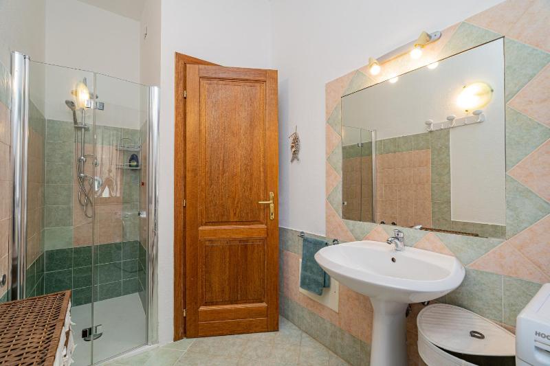 Casa Lucy a Olbia - Incantevole Appartamento con Terrazza