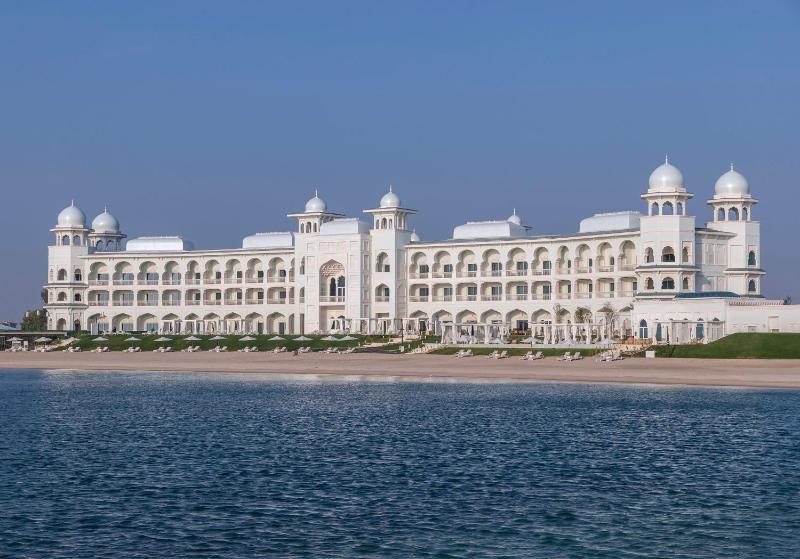 The Chedi Katara Hotel & Resort — комфортный отель в дохе
