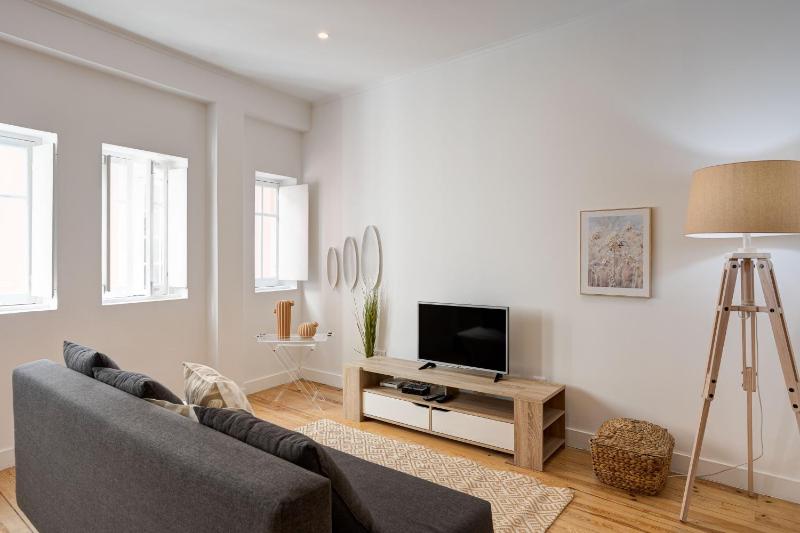 Alfama Chic Penabuquel3 — отель с удобствами в Лиссабоне