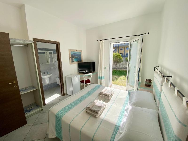 Tigrillo B&B a Olbia - Incantevole con Giardino