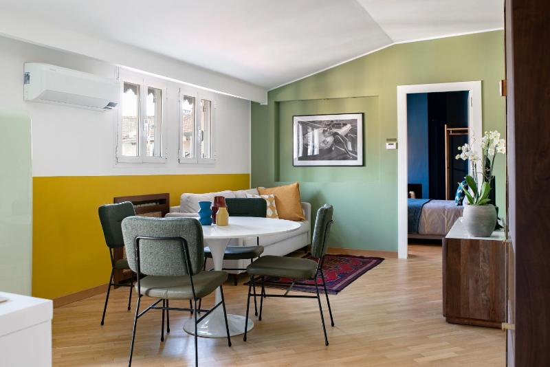 The Color-Block House — комфортный отель в Милане