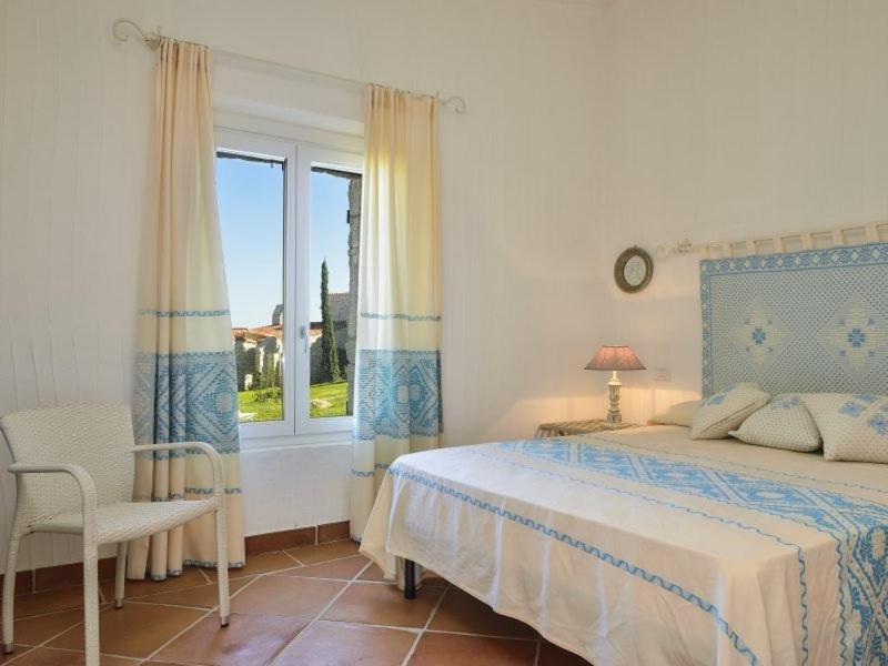 Case Li Conchi 3 a Castiadas - Villa di Lusso con Piscina