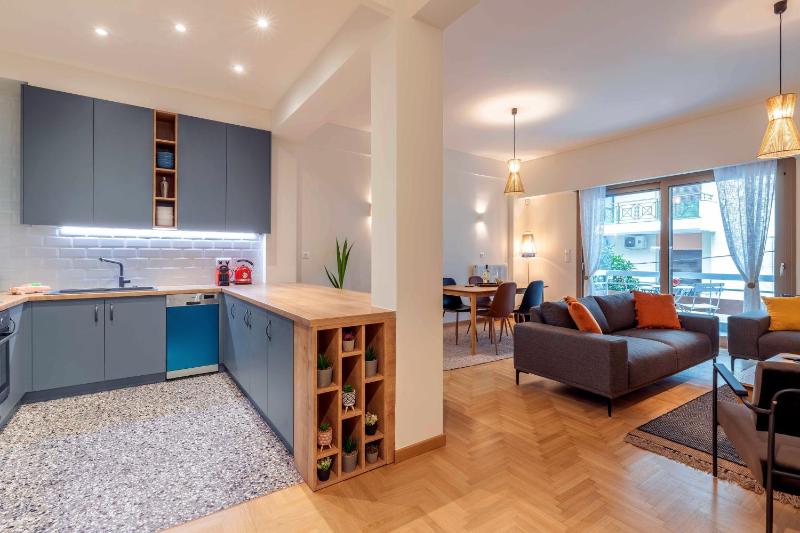 Boutique07 Luxury Apartment, Athens, Acropolis. — отель с удобствами в Афины