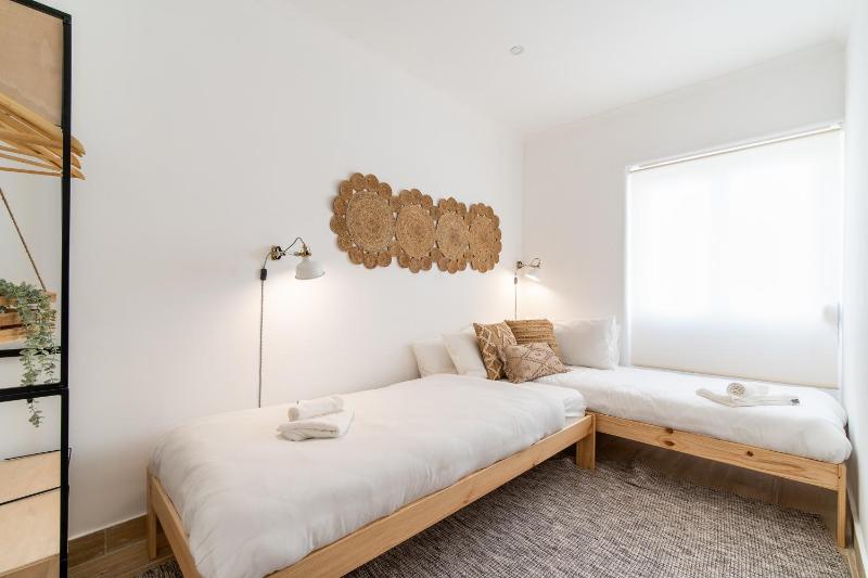 Renew Yourself at an Unvarnished City Hideaway — комфортный отель в Лиссабоне