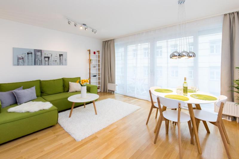 Rafael Kaiser - Aurea Apartment - Contactless 24h Check-In - — комфортный отель в вене