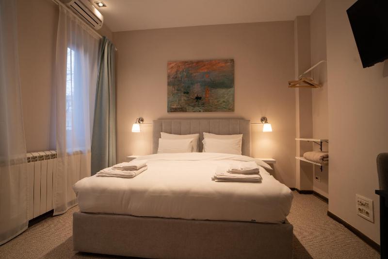 Cozy, Comfortable Apt Skadarlija — комфортный отель в Белграде