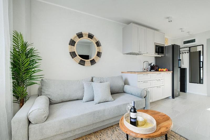 Plater Residence Apartments — отель с удобствами в Варшаве