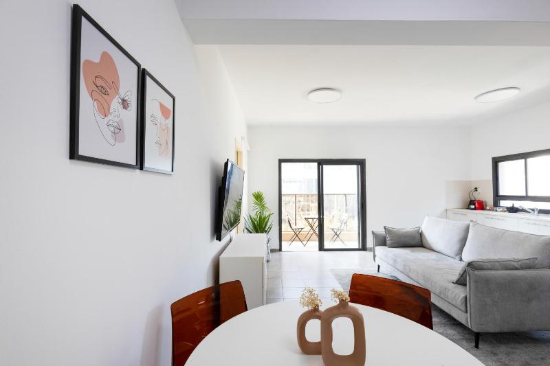 Haim Arlosoroff Residence with shelter — забронировать отель в Тель-Авиве