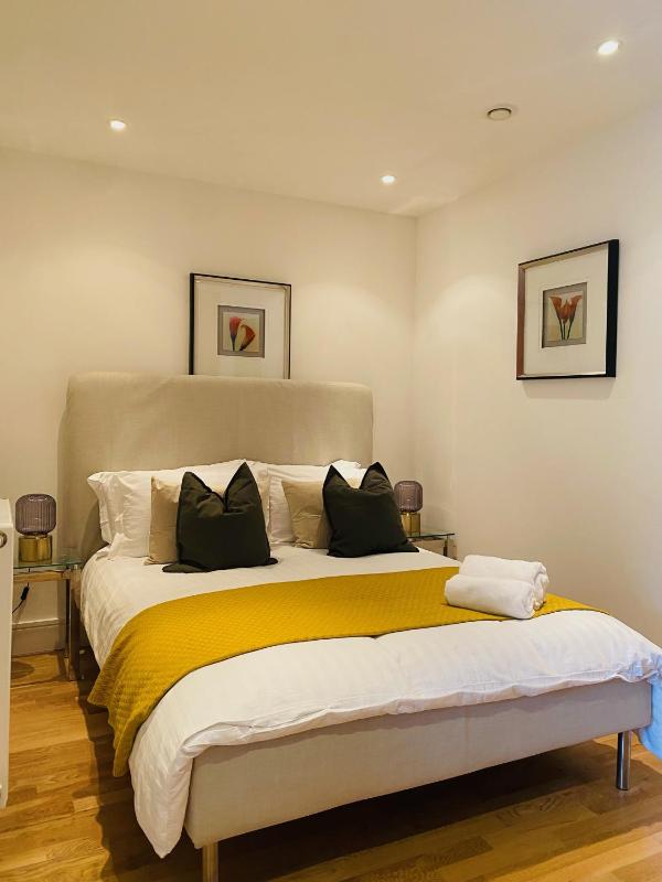 Studio Apartment Canary Wharf, London — отель с удобствами в Лондоне