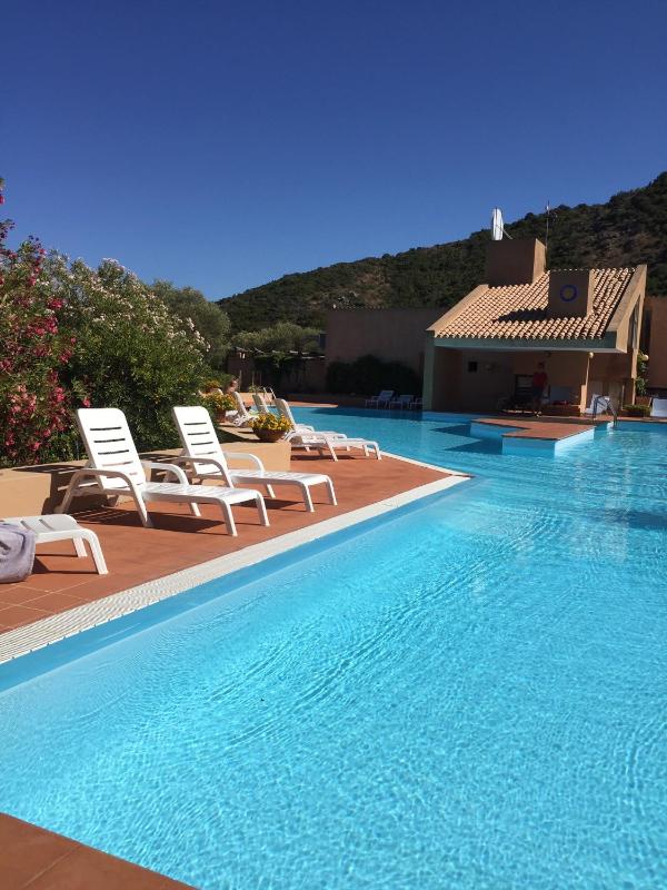 Villa B2 a Palau - Incantevole alloggio con colazione