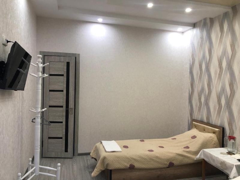 Dom Otel' Badamzar — забронировать отель в Ташкент