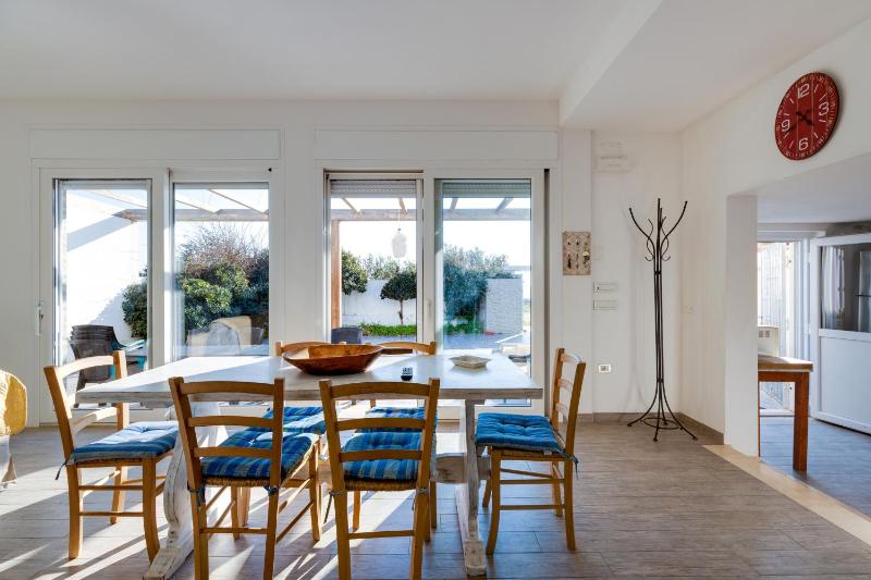 Domus Bianca a Sinis - Lussuosa villa vista mare