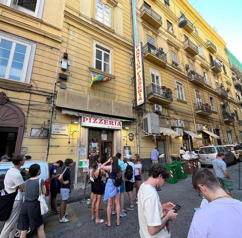 Casa Vacanze The Fortress — отель с удобным расположением в Неаполе