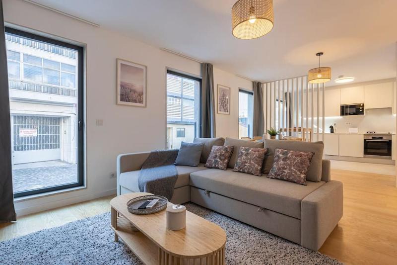Цены на Campolide Lovely 2 bedroom by Innkeeper в Лиссабоне