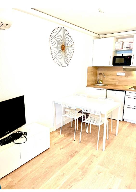 Residence Californie — отель с удобствами в Николь