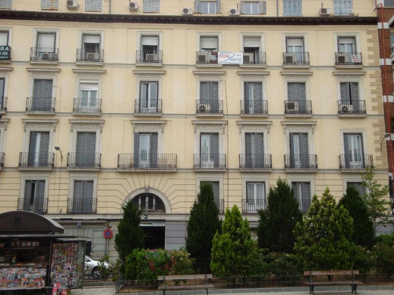 Hostal Zamora — отель с удобствами в Мадриде