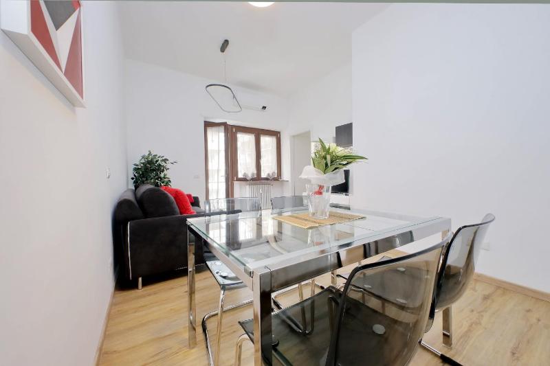 4BNB - Cozy Albornoz Flat — отель с удобным расположением в Риме