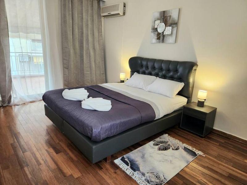 Цены на Comfy Place In Panteleymon VIPGreece в Афины