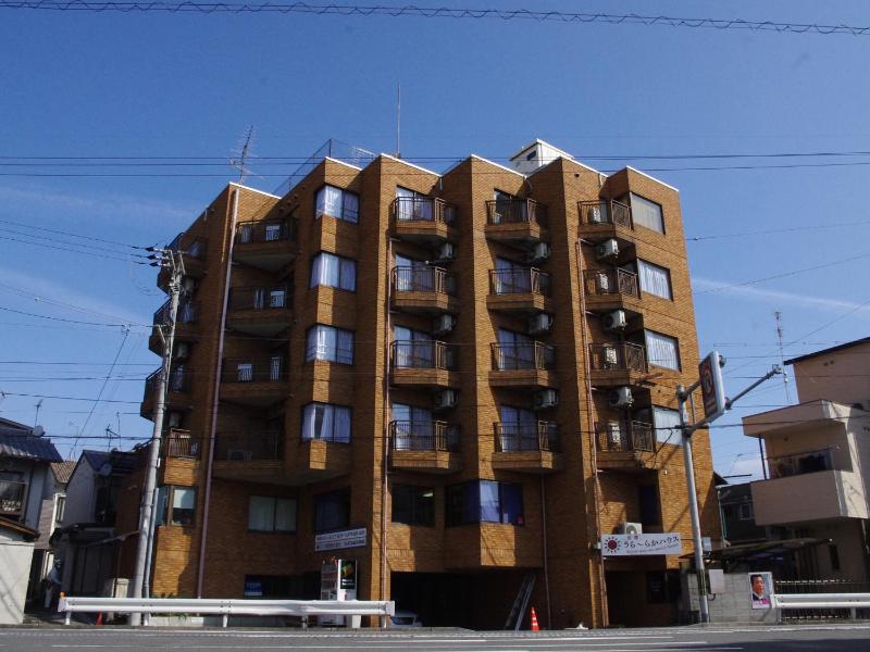 Kyoto Uraraka Guest House — комфортный отель в Киото