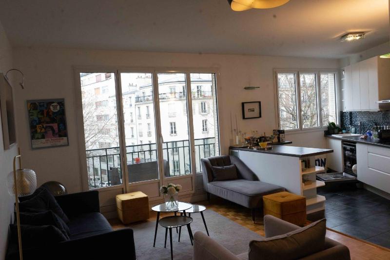 Appartement Bastille - Clair et idealement situe — комфортный отель в Париже