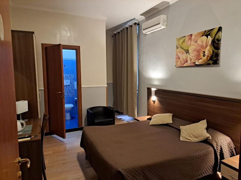 Hotel Leone — отель с удобным расположением в Риме